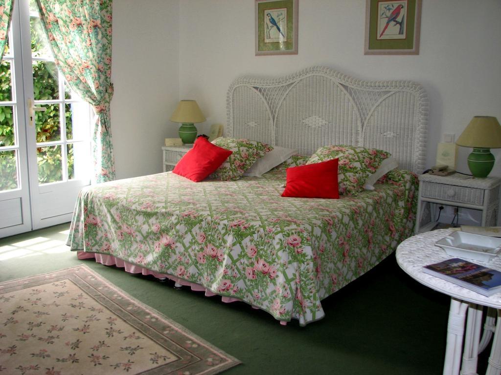 Domaine De Bassibe Bed and Breakfast Ségos Værelse billede